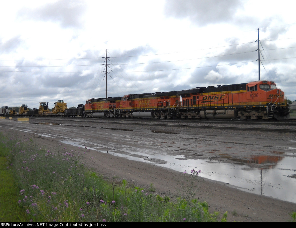 BNSF 6136 West